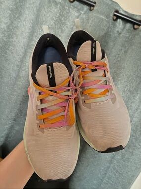 Brooks revel 6 running shoes limited edition